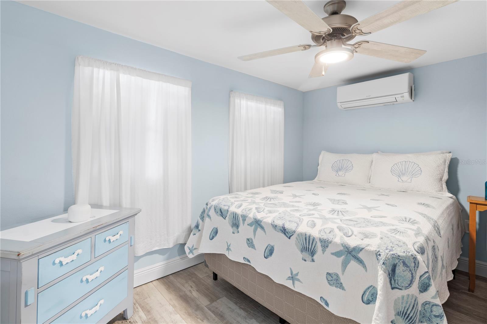 Image 28 of 35 For 2812 14th Street W