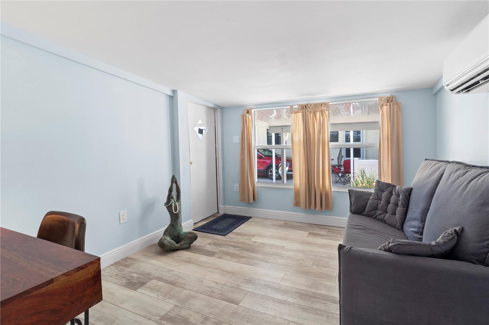 Image 31 of 35 For 2812 14th Street W