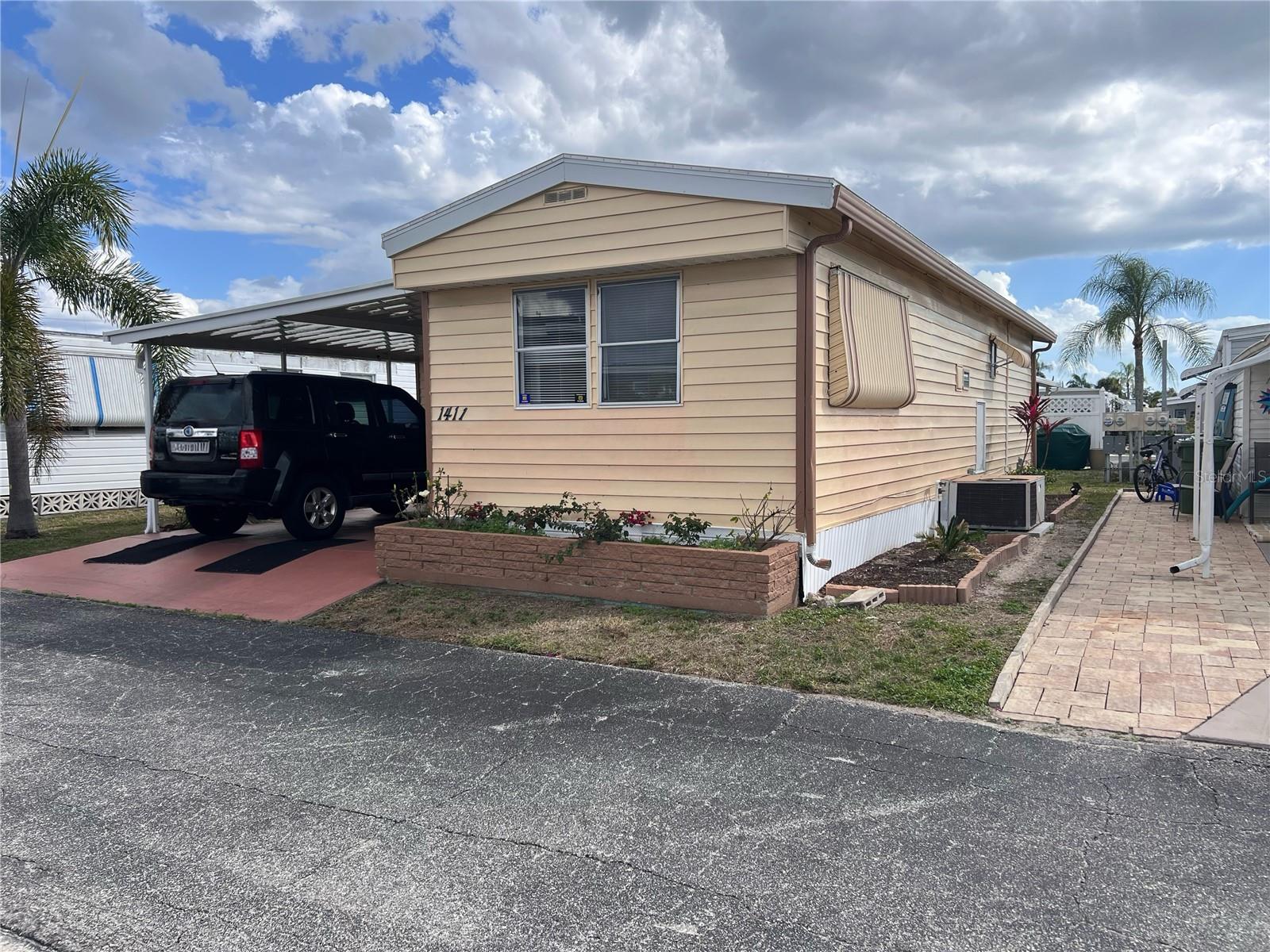 Image 4 of 19 For 1411 21st Avenue Drive W