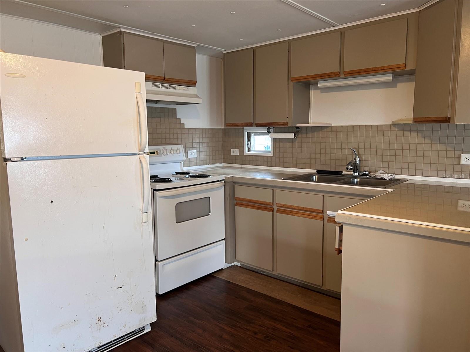 Image 6 of 19 For 1411 21st Avenue Drive W