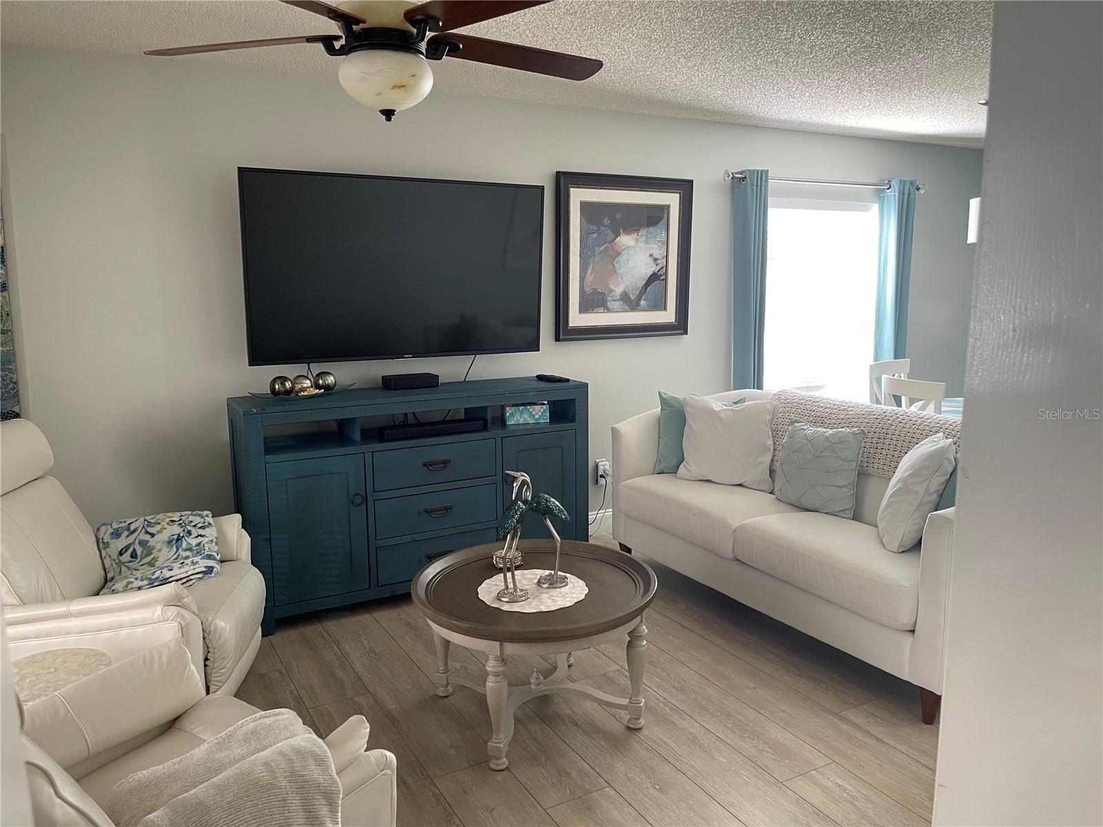 Image 12 of 29 For 7294 Cloister Drive 12