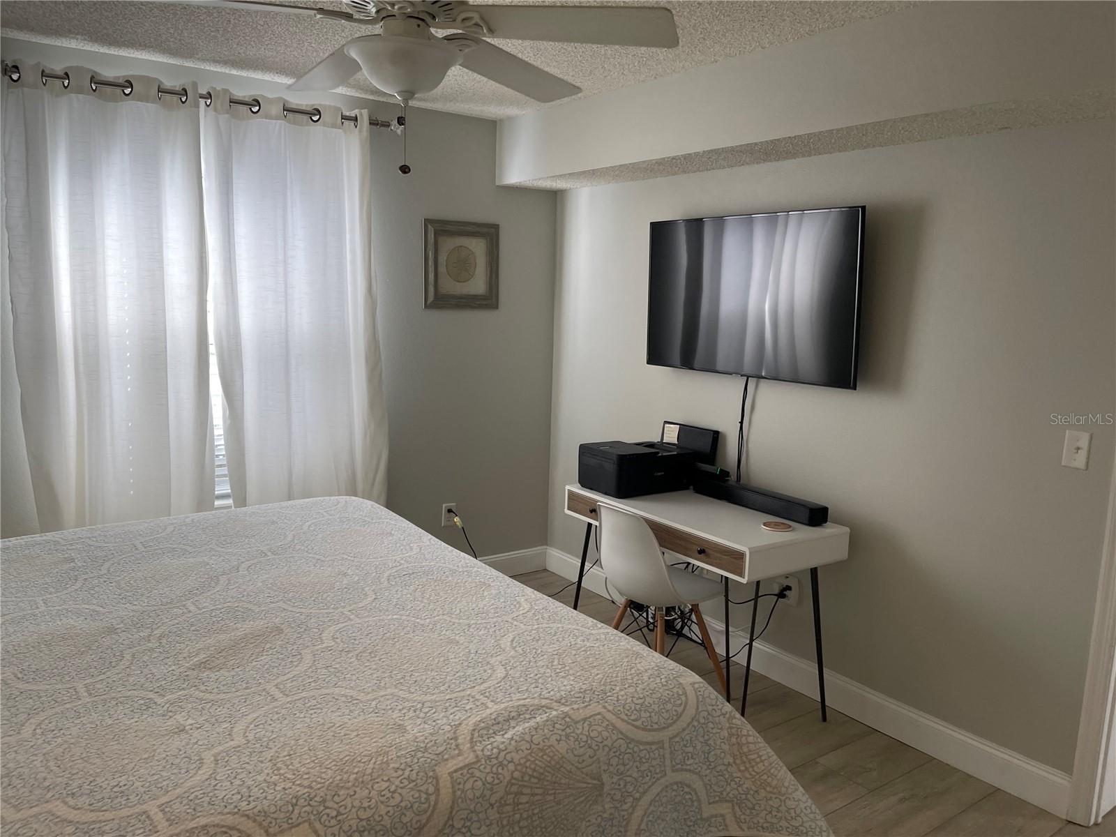 Image 17 of 29 For 7294 Cloister Drive 12