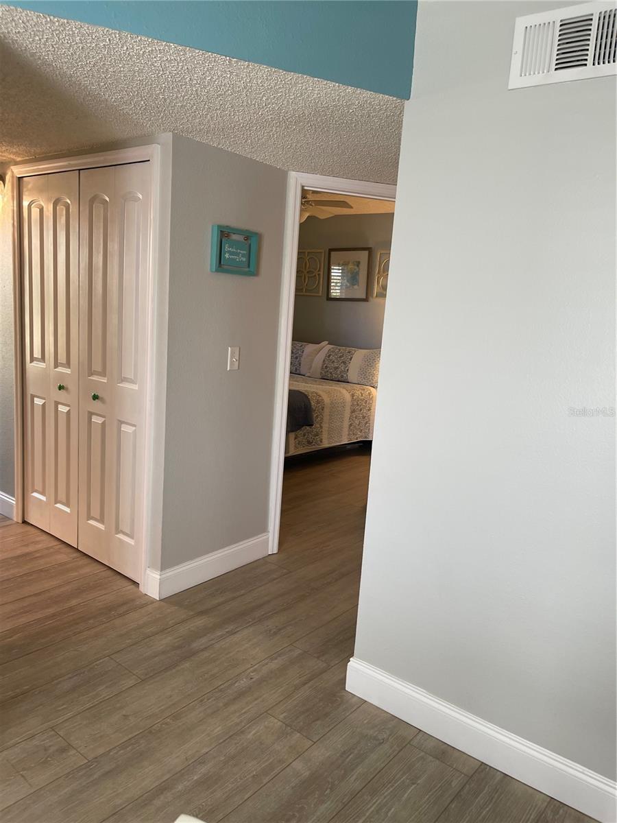 Image 25 of 29 For 7294 Cloister Drive 12