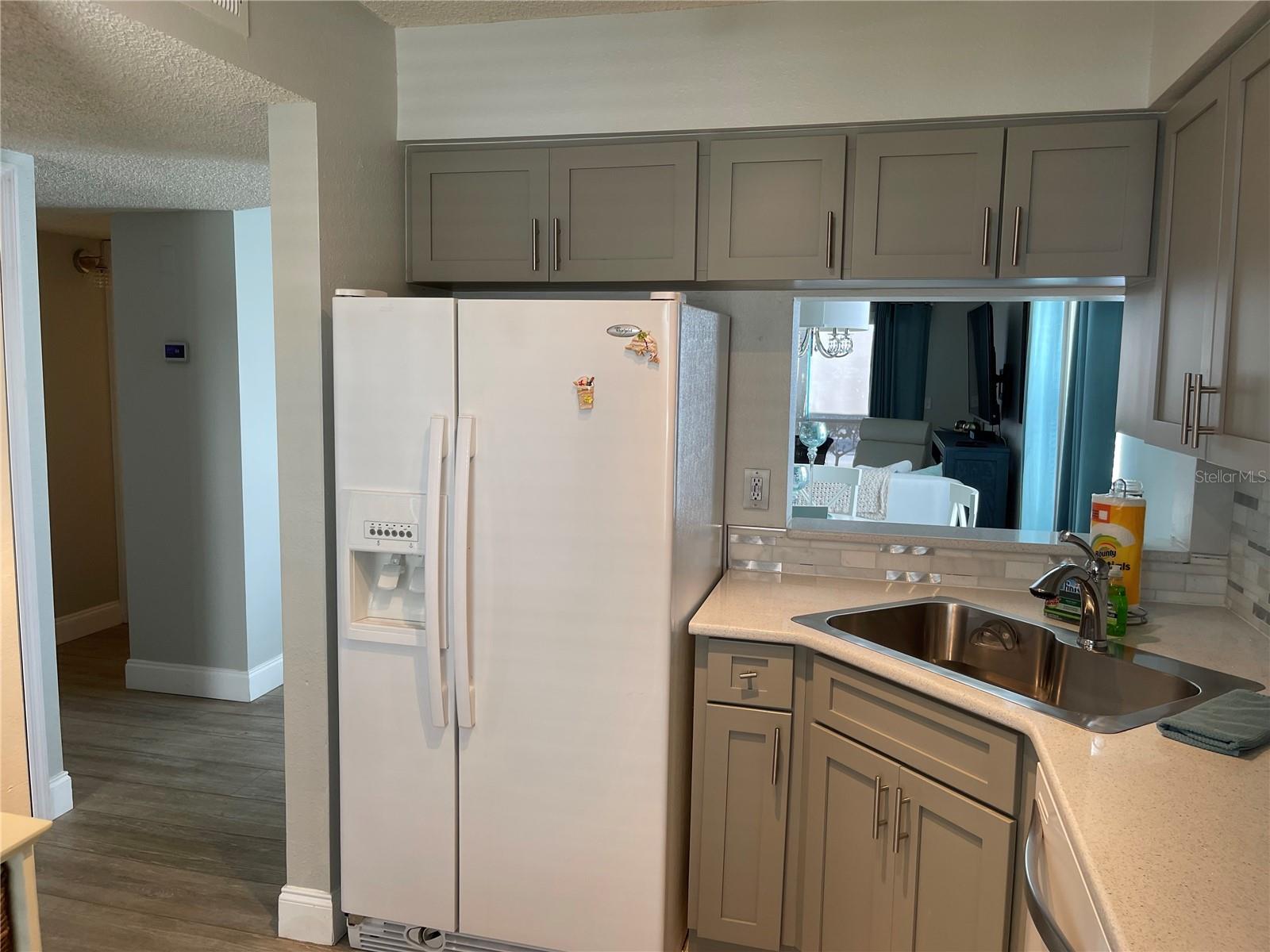 Image 6 of 29 For 7294 Cloister Drive 12