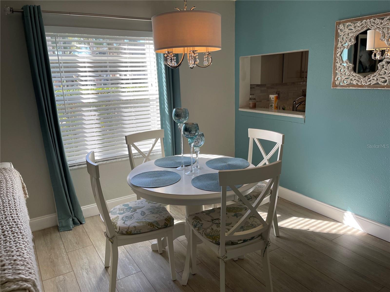 Image 8 of 29 For 7294 Cloister Drive 12