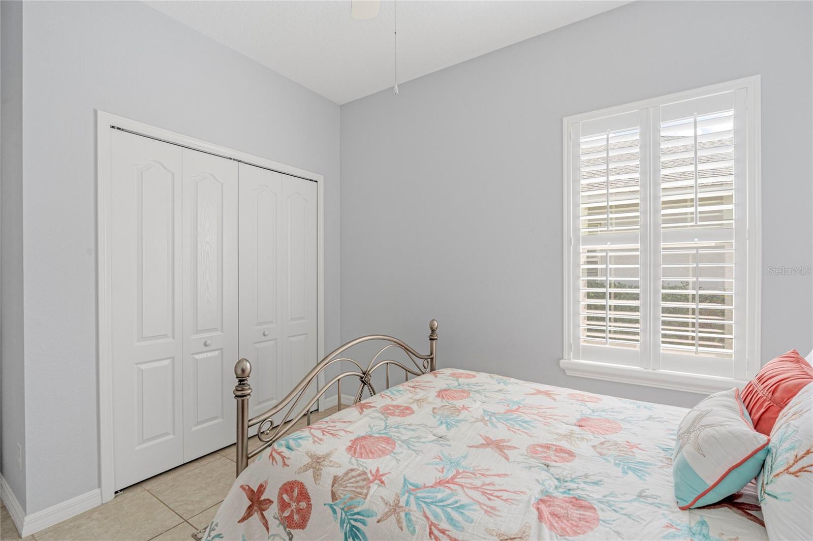 Image 13 of 28 For 12187 Longview Lake Circle