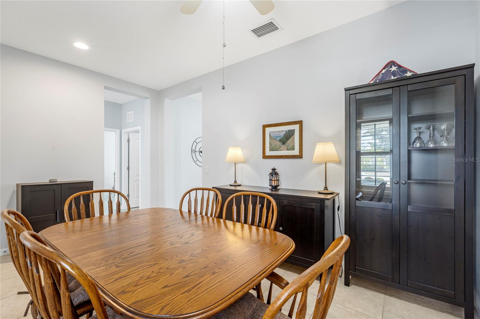 Image 22 of 28 For 12187 Longview Lake Circle