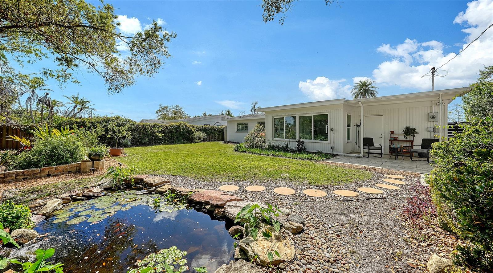 Image 23 of 28 For 2323 Grove Street