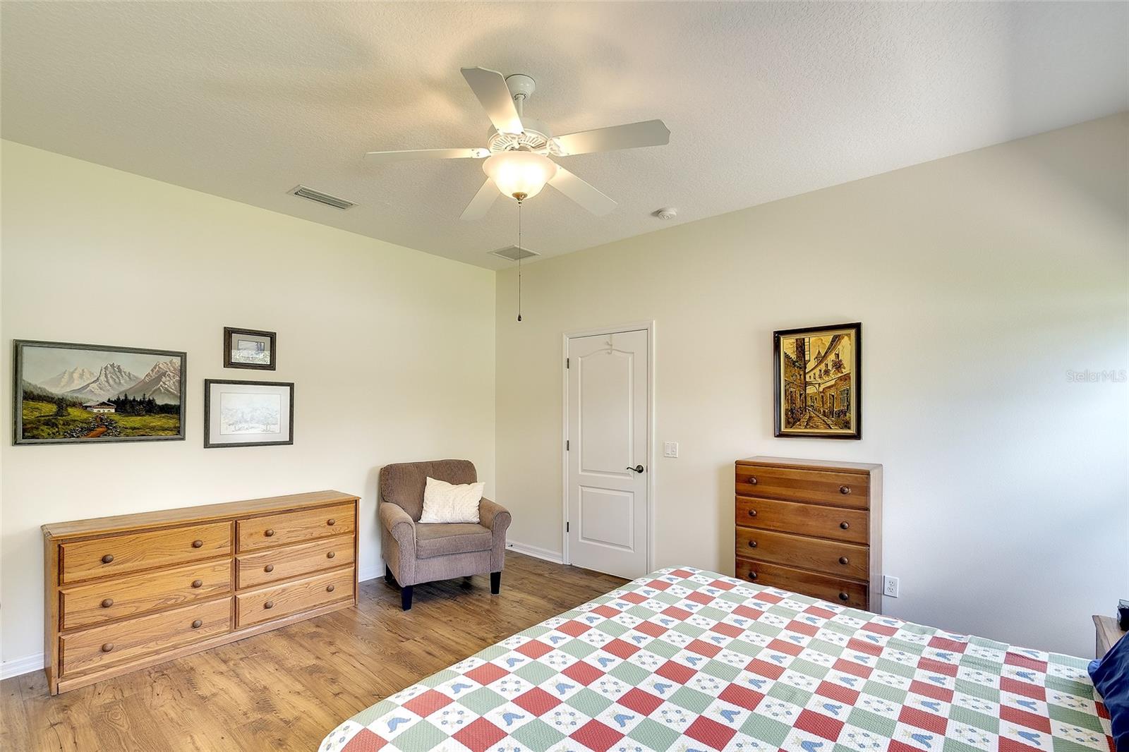 Image 16 of 41 For 1428 Blue Horizon Circle