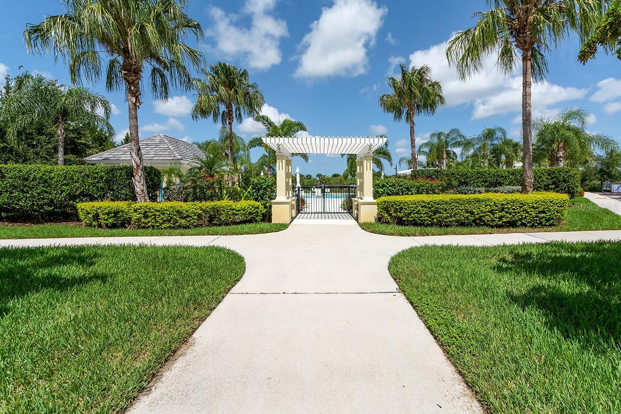 Image 34 of 41 For 1428 Blue Horizon Circle