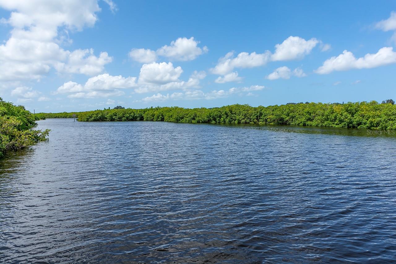 Image 40 of 41 For 1428 Blue Horizon Circle