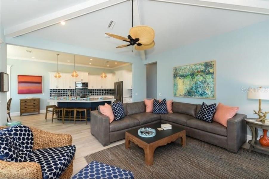 Image 12 of 51 For 903 Gulf Drive S