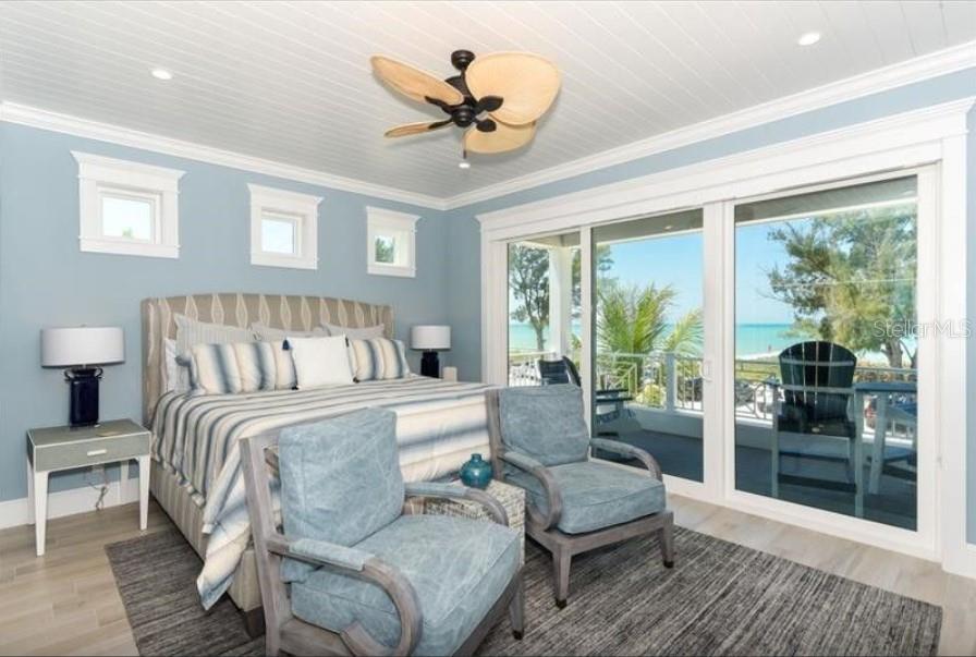 Image 28 of 51 For 903 Gulf Drive S