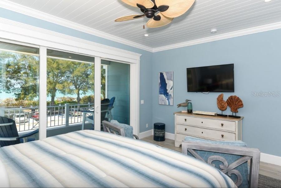 Image 29 of 51 For 903 Gulf Drive S