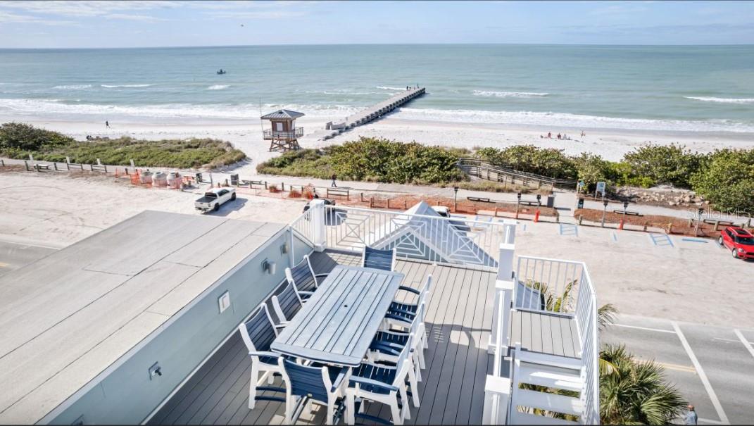 Image 3 of 51 For 903 Gulf Drive S