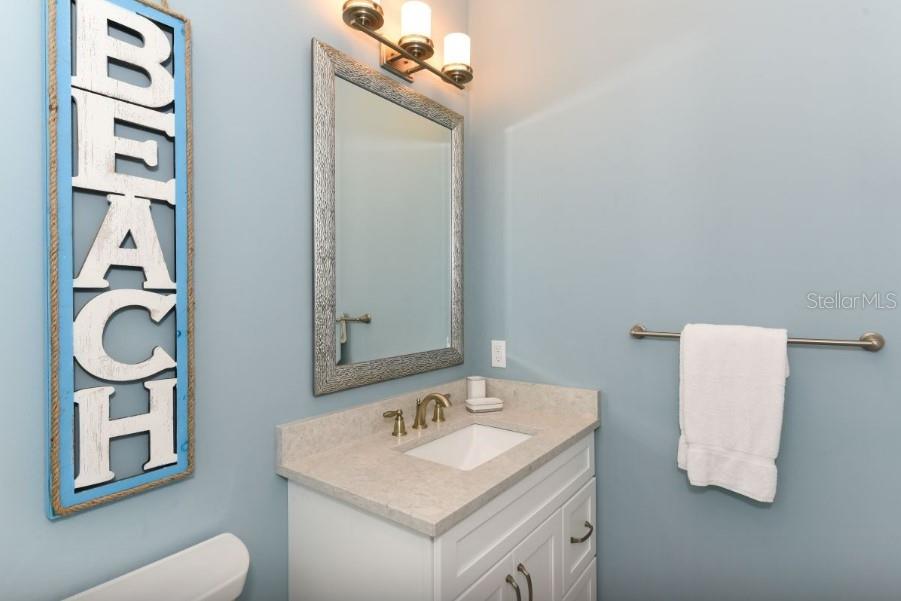 Image 37 of 51 For 903 Gulf Drive S