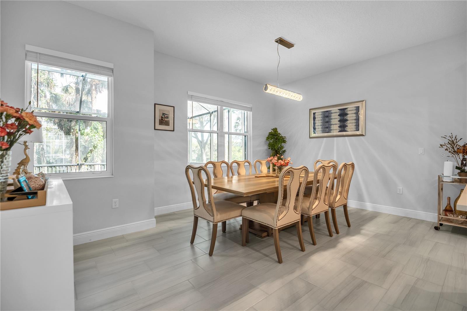 Image 19 of 53 For 5215 Title Row Drive