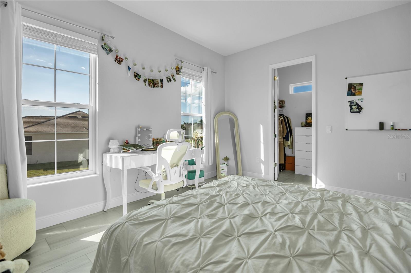 Image 45 of 53 For 5215 Title Row Drive