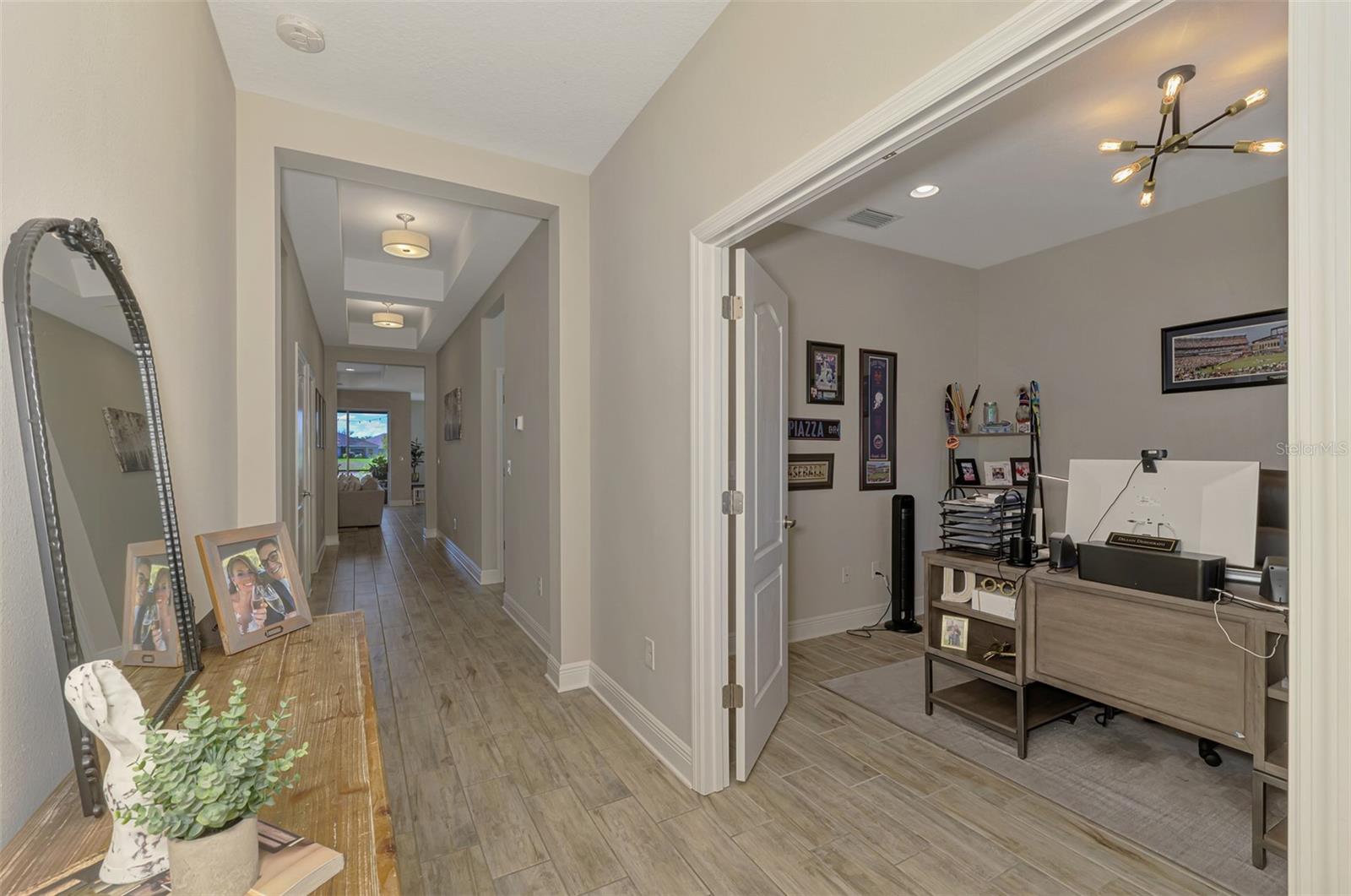 Image 14 of 91 For 1337 Thornbury Drive