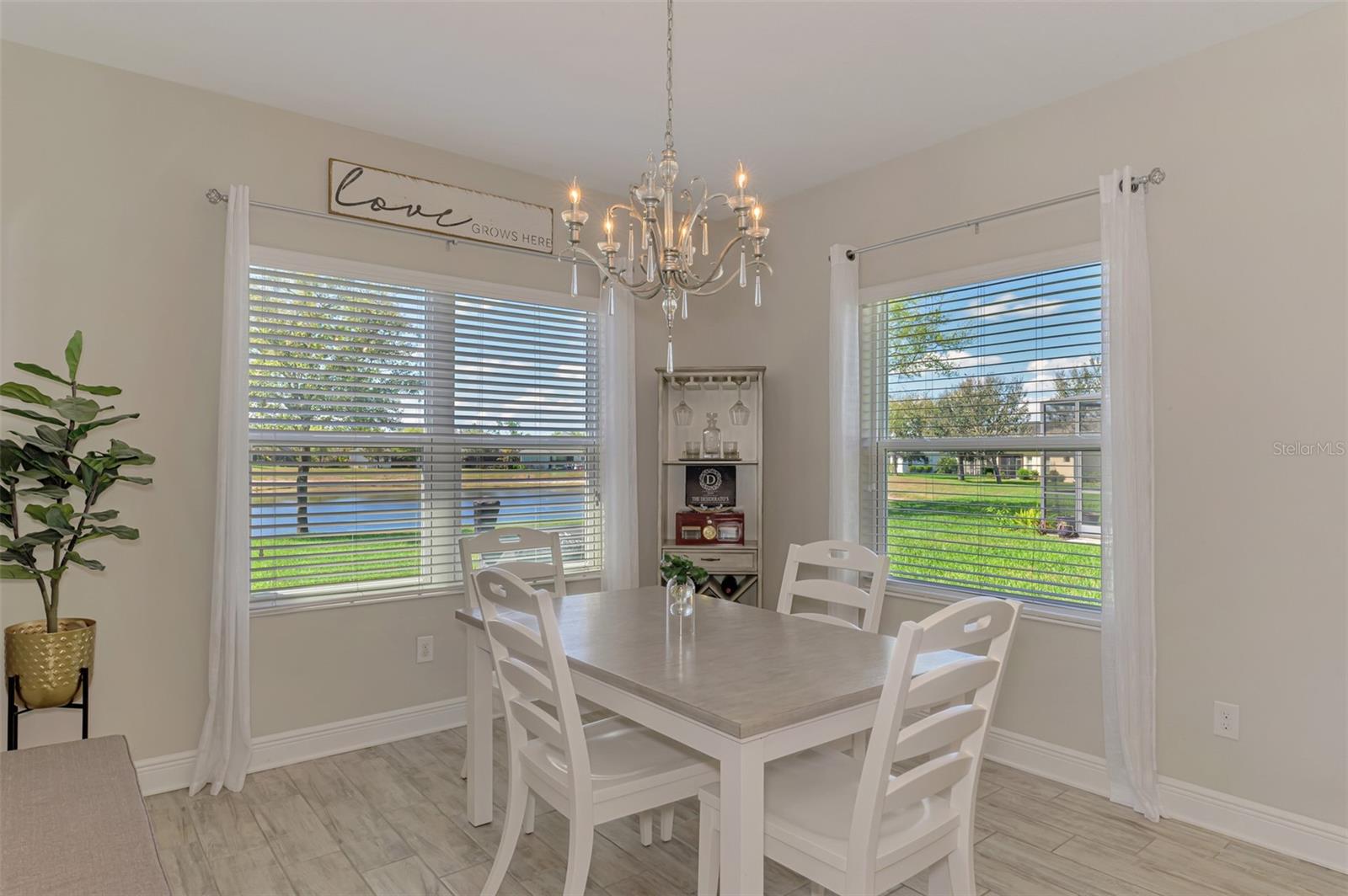 Image 34 of 91 For 1337 Thornbury Drive