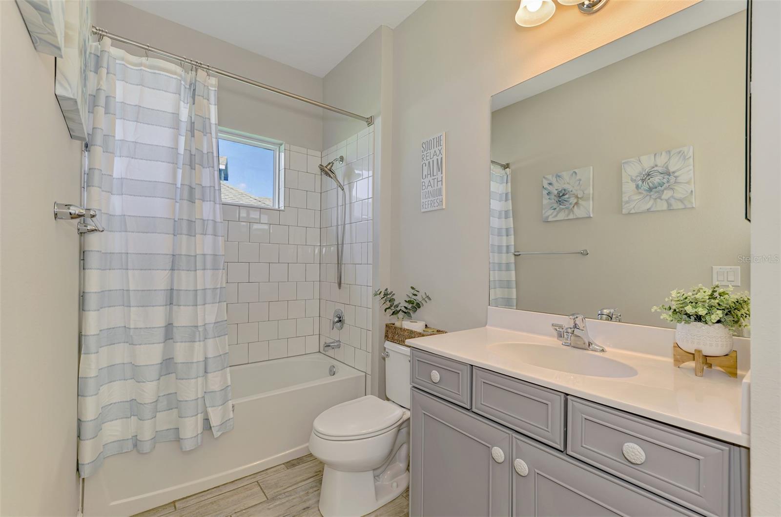 Image 51 of 91 For 1337 Thornbury Drive