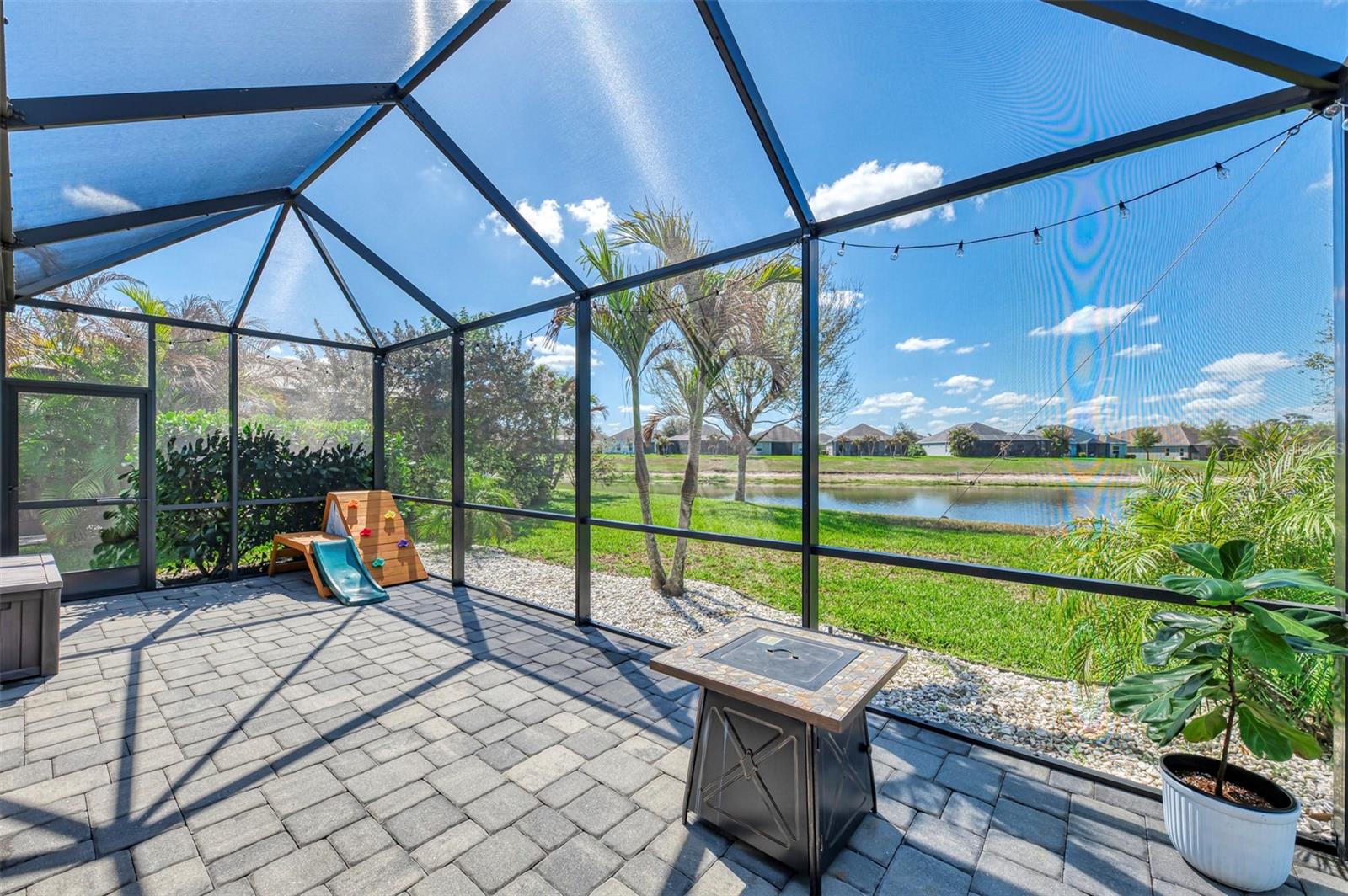 Image 56 of 91 For 1337 Thornbury Drive