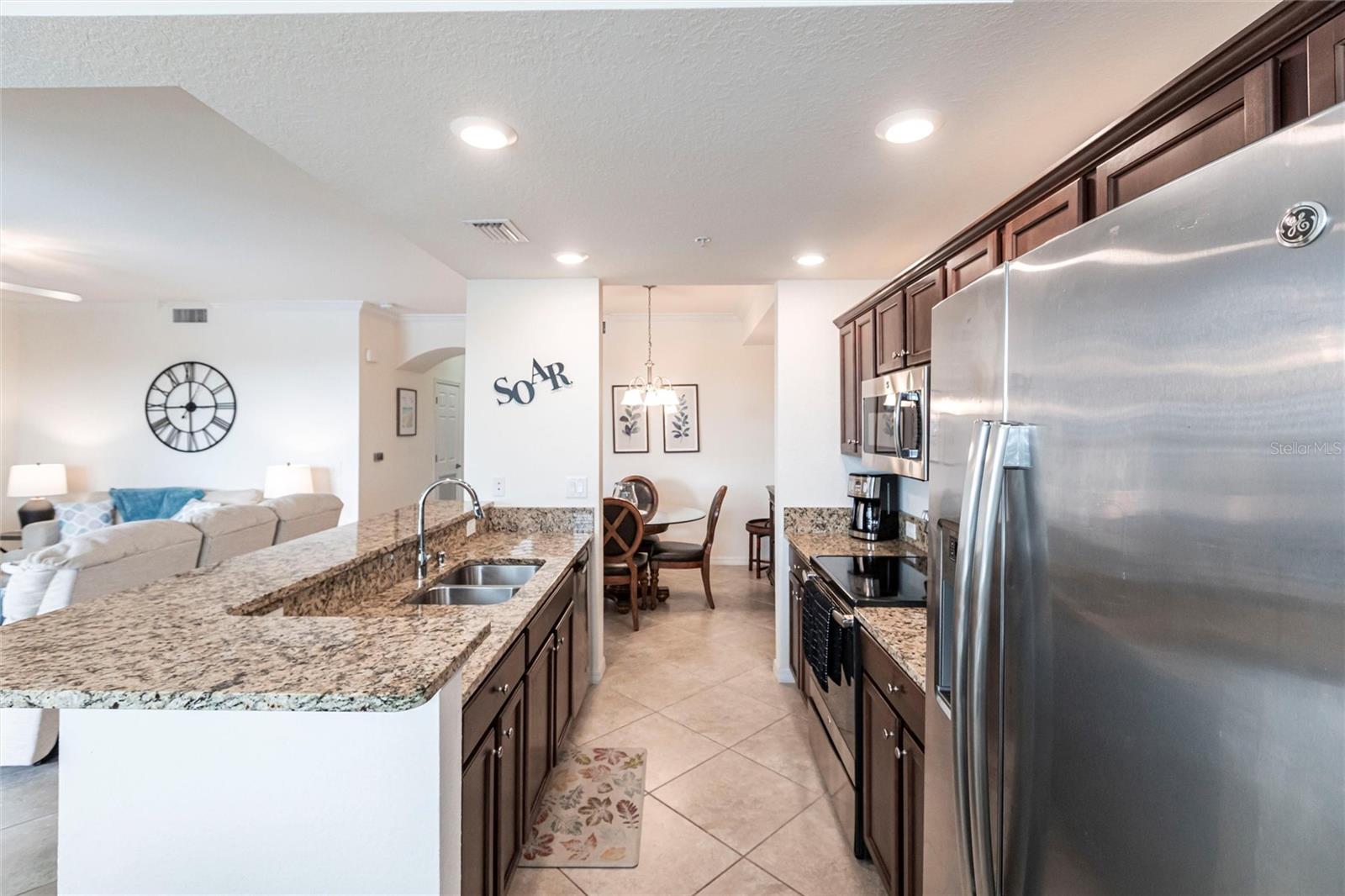 Image 10 of 38 For 16804 Vardon Terrace 307