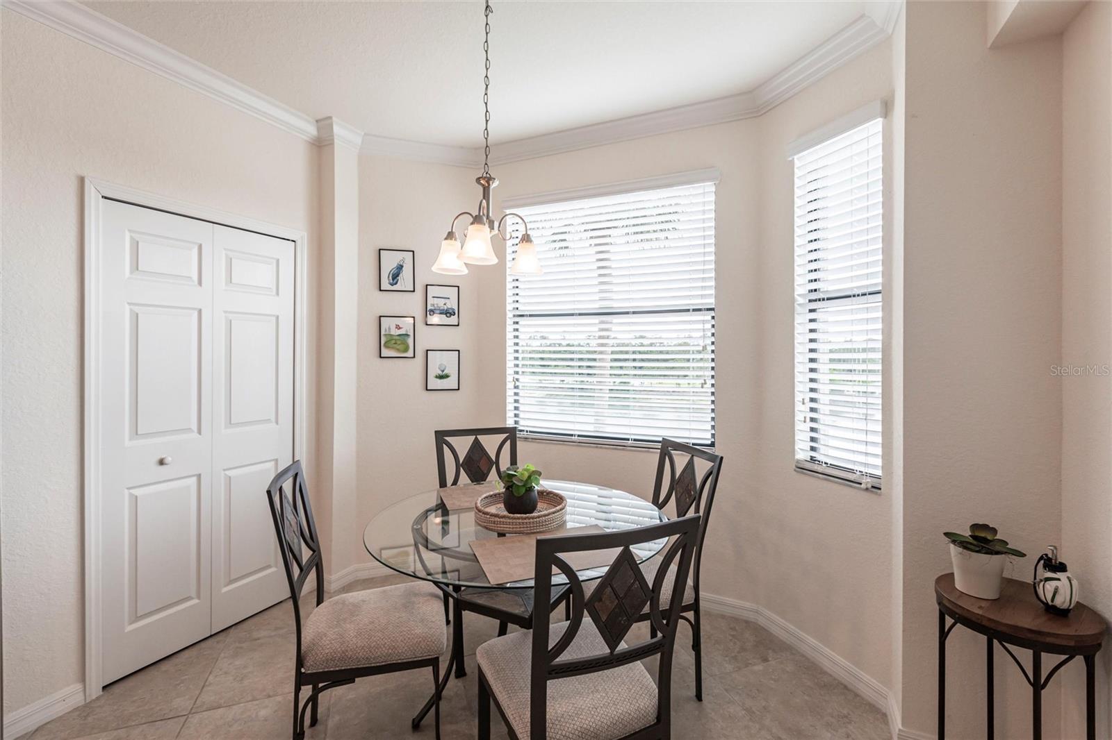 Image 12 of 38 For 16804 Vardon Terrace 307