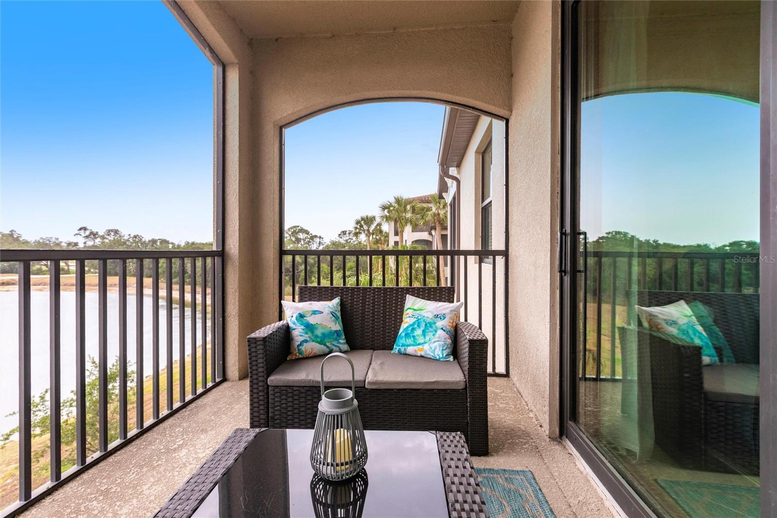 Image 24 of 38 For 16804 Vardon Terrace 307