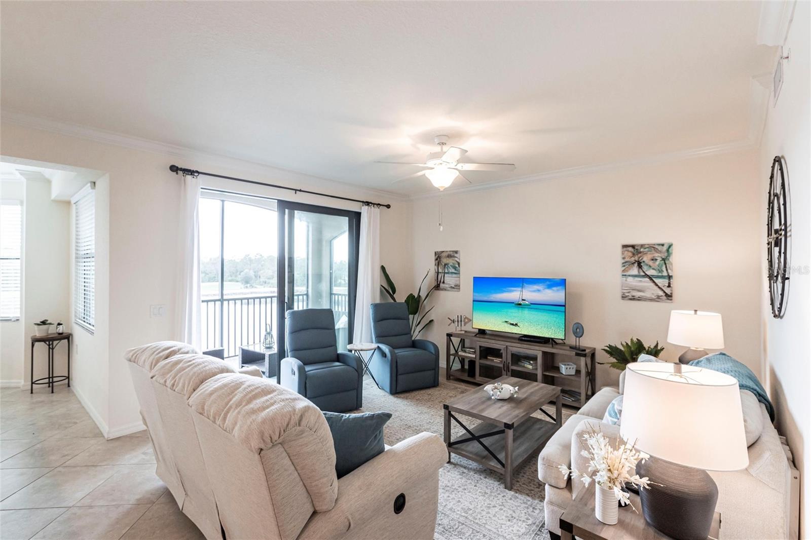 Image 5 of 38 For 16804 Vardon Terrace 307