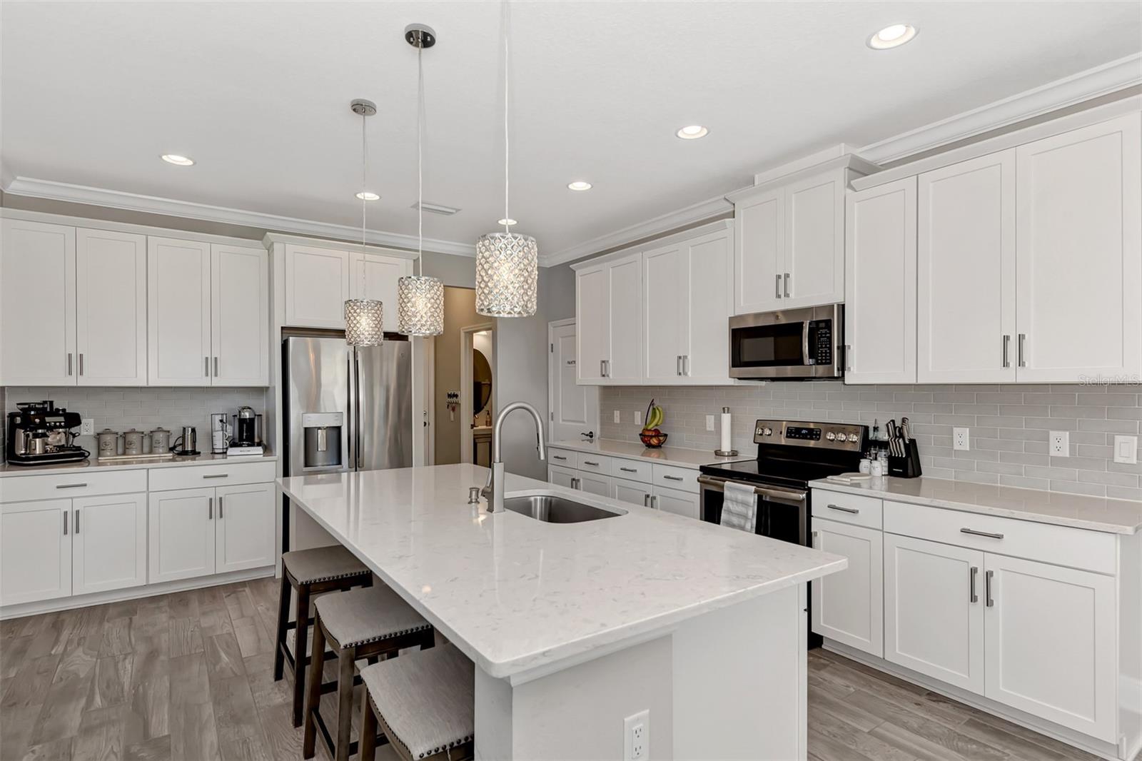 Image 13 of 48 For 5167 78th St Circle E