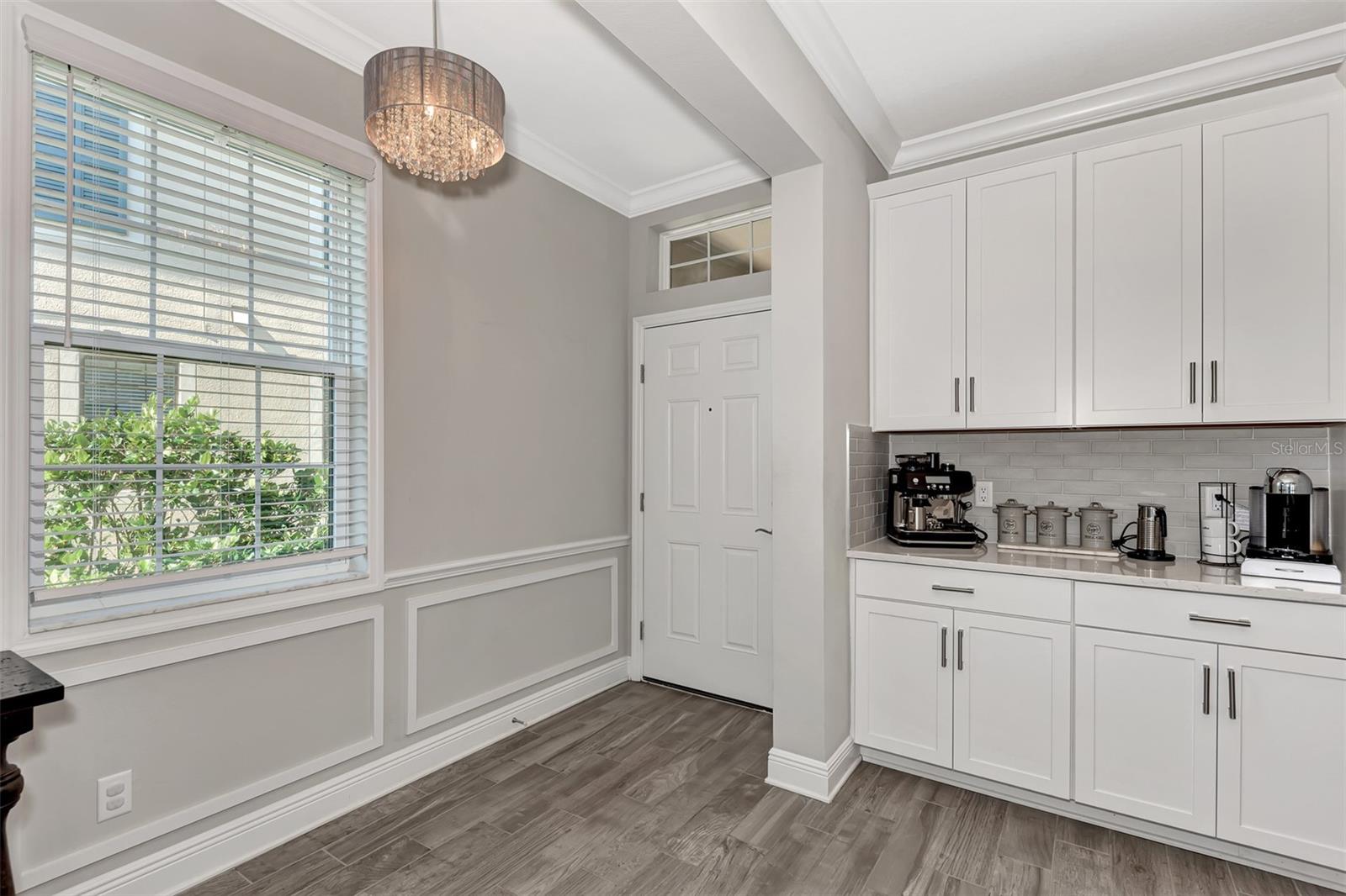 Image 4 of 48 For 5167 78th St Circle E