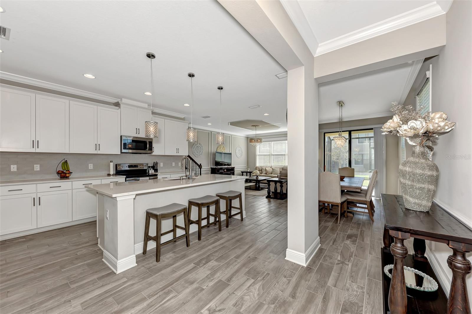 Image 5 of 48 For 5167 78th St Circle E