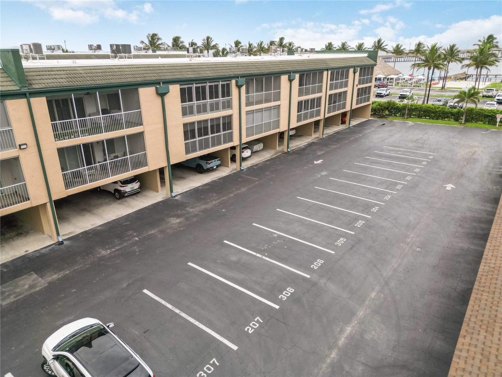 Image 46 of 65 For 150 Harborside Avenue 307