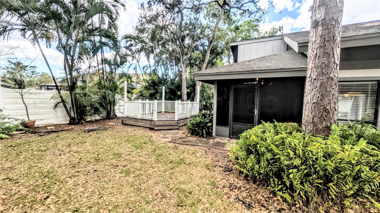 Image 31 of 32 For 7805 Pine Trace Drive 18