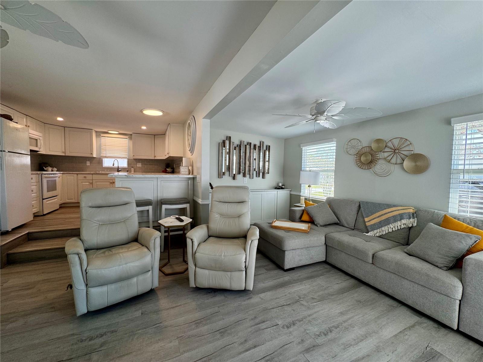 Image 14 of 39 For 15010 113th Avenue N 47