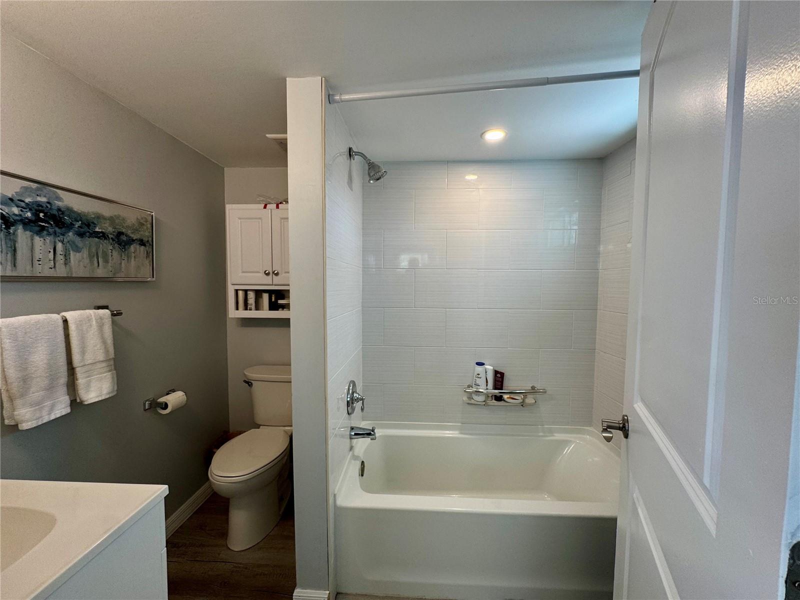 Image 26 of 39 For 15010 113th Avenue N 47