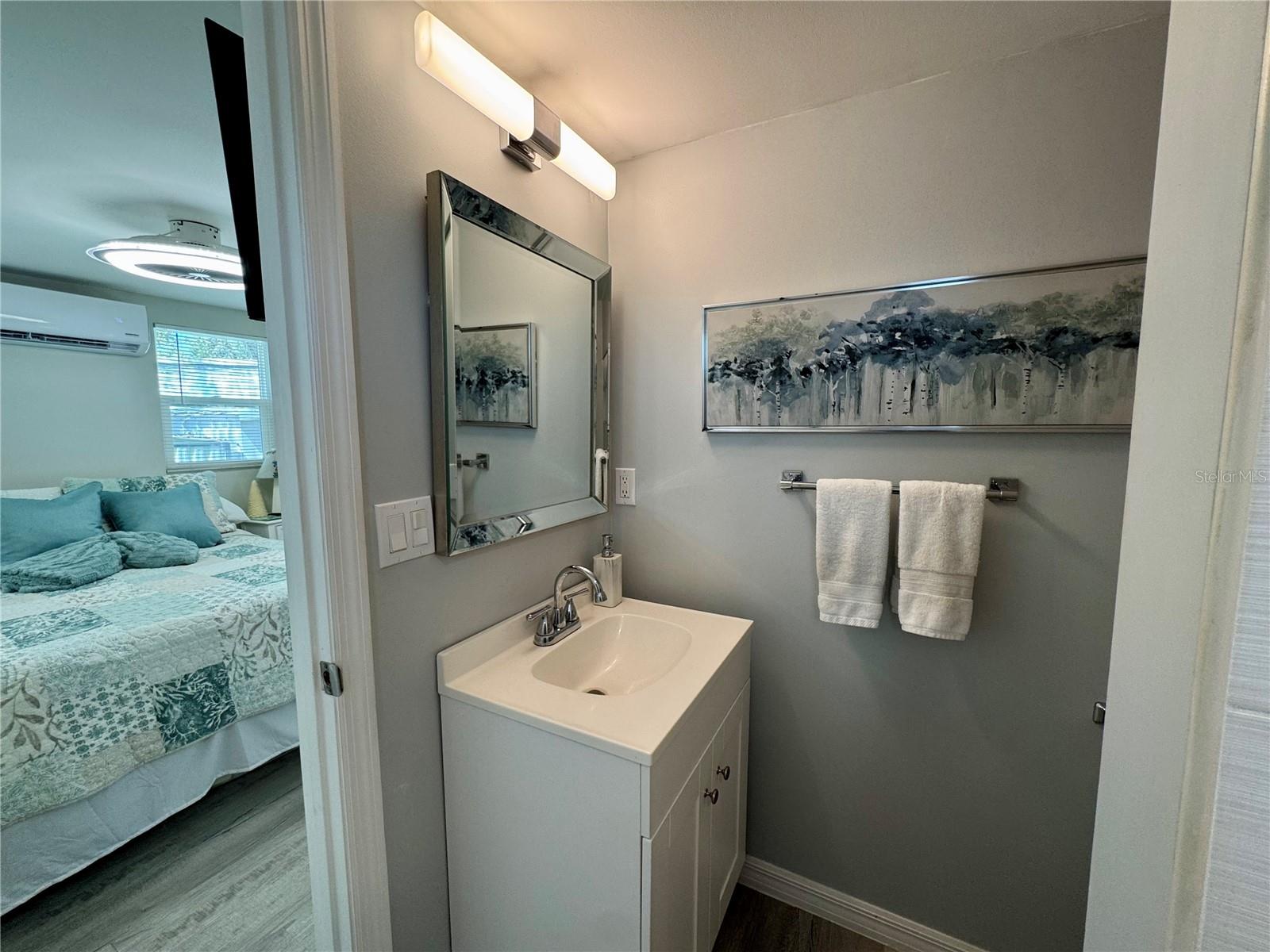 Image 27 of 39 For 15010 113th Avenue N 47