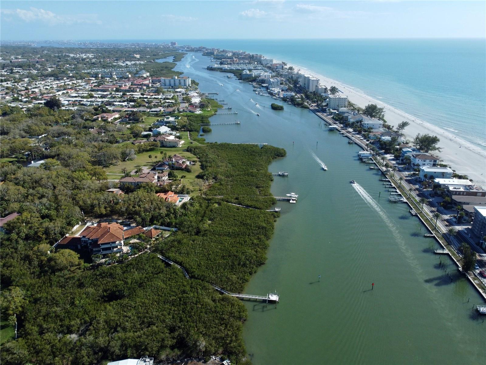 Image 35 of 39 For 15010 113th Avenue N 47