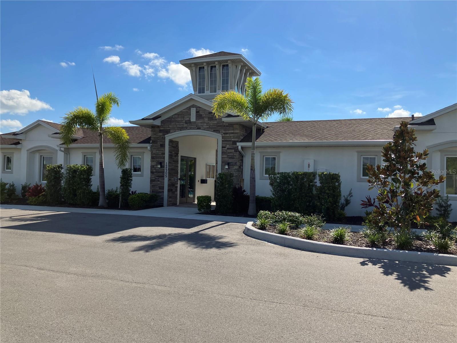 Image 11 of 22 For 5633 Soft Skies Drive