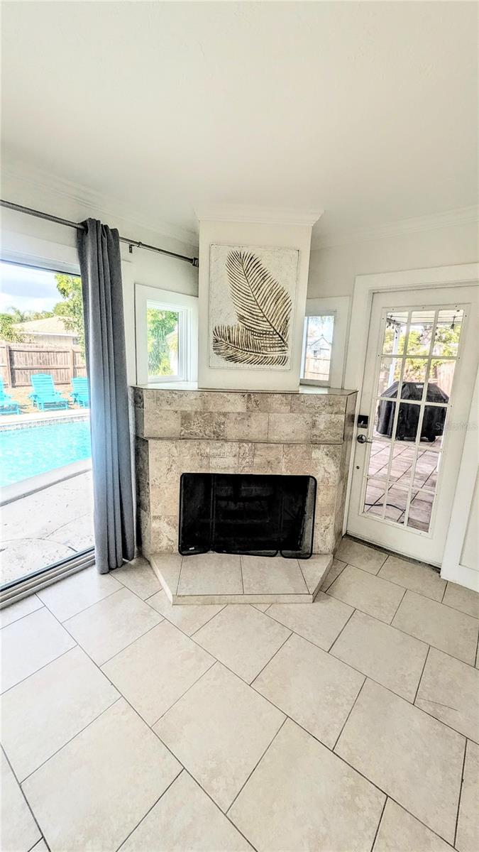 Image 13 of 37 For 4515 Spahn Street