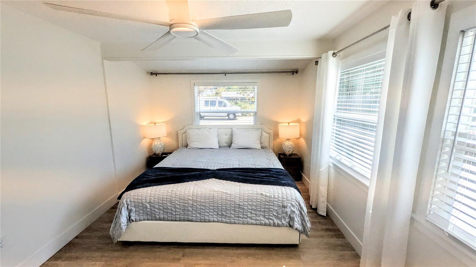 Image 16 of 37 For 4515 Spahn Street