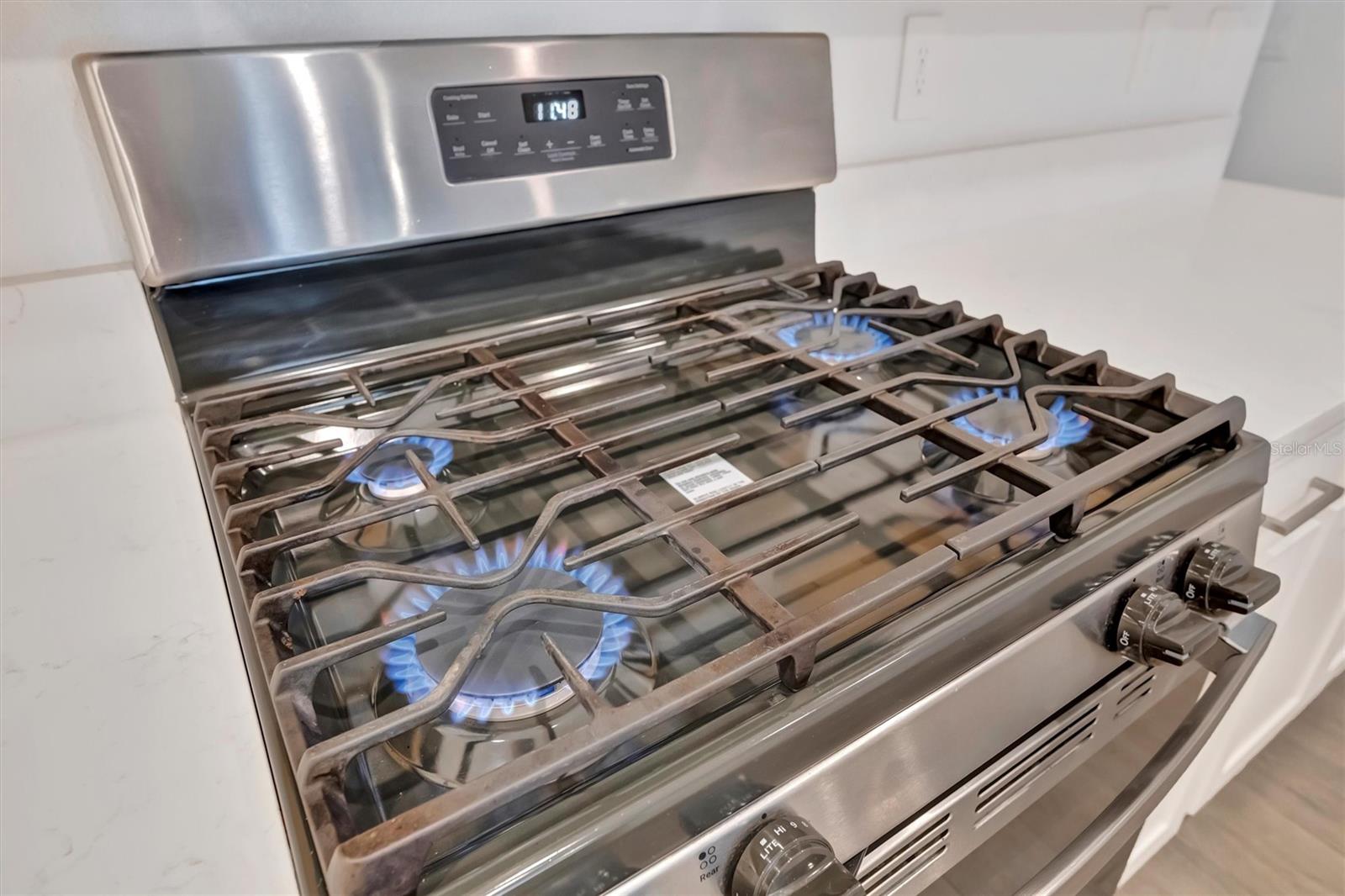 Image 10 of 43 For 17436 Holly Well Avenue