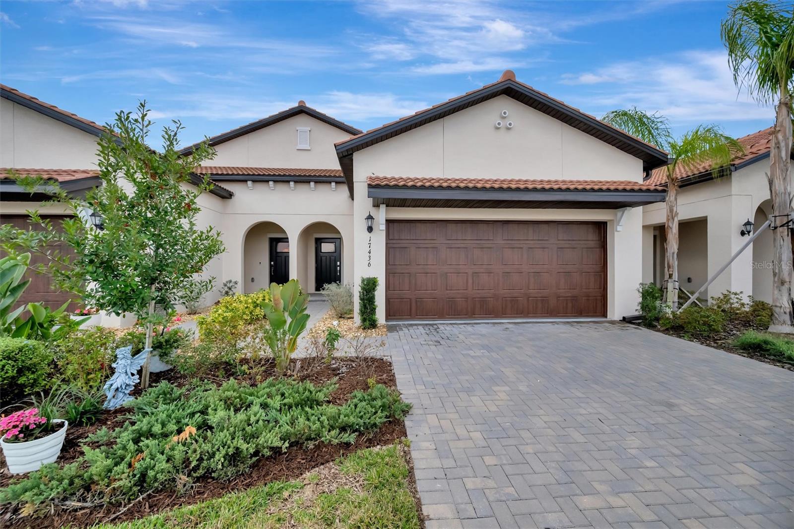 Image 3 of 43 For 17436 Holly Well Avenue