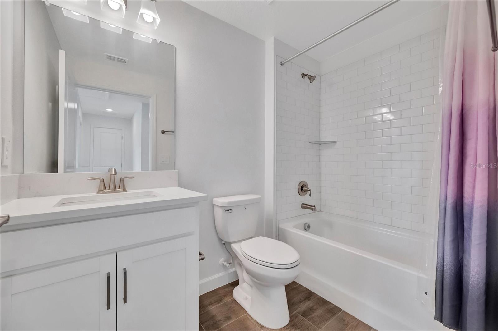 Image 30 of 43 For 17436 Holly Well Avenue