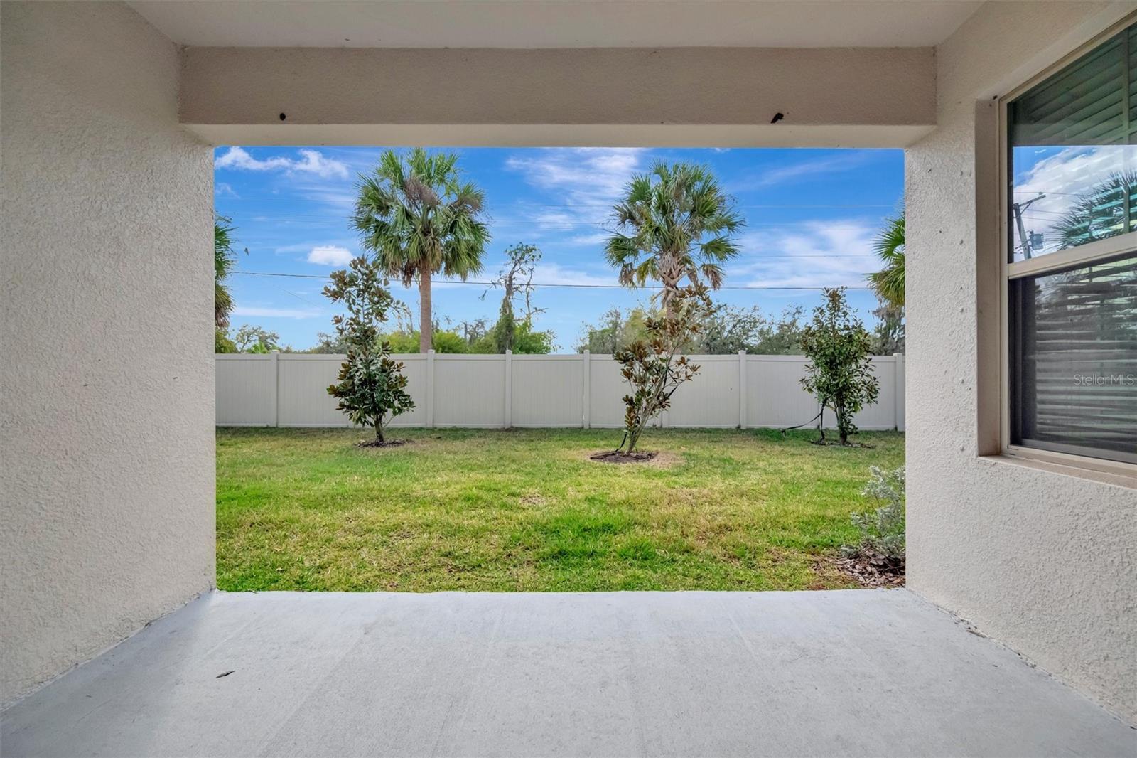 Image 37 of 43 For 17436 Holly Well Avenue