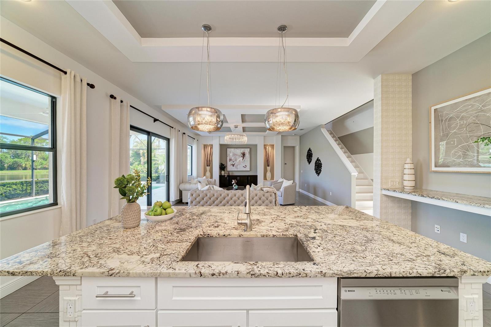 Image 21 of 94 For 826 Honeyflower Loop