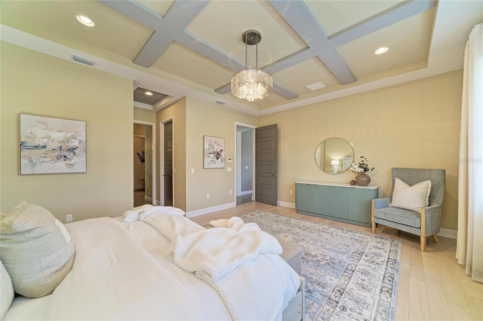 Image 28 of 94 For 826 Honeyflower Loop