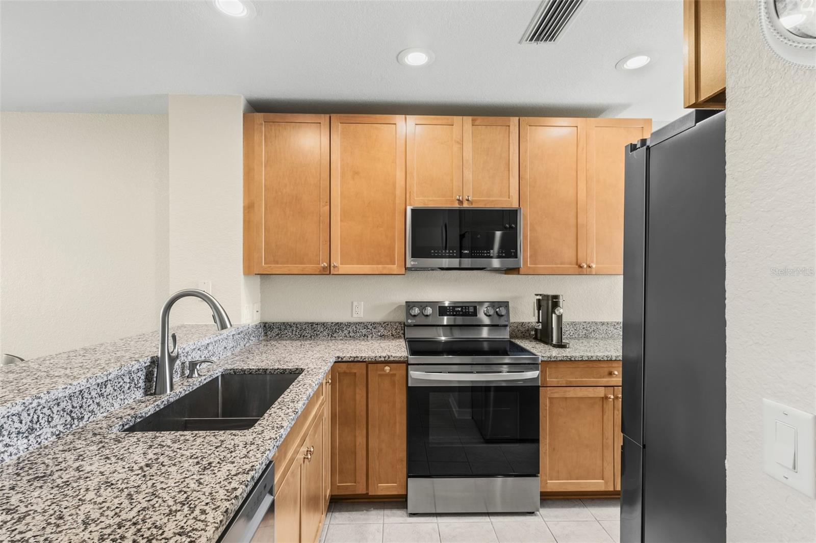 Image 13 of 63 For 8407 Placida Road 202