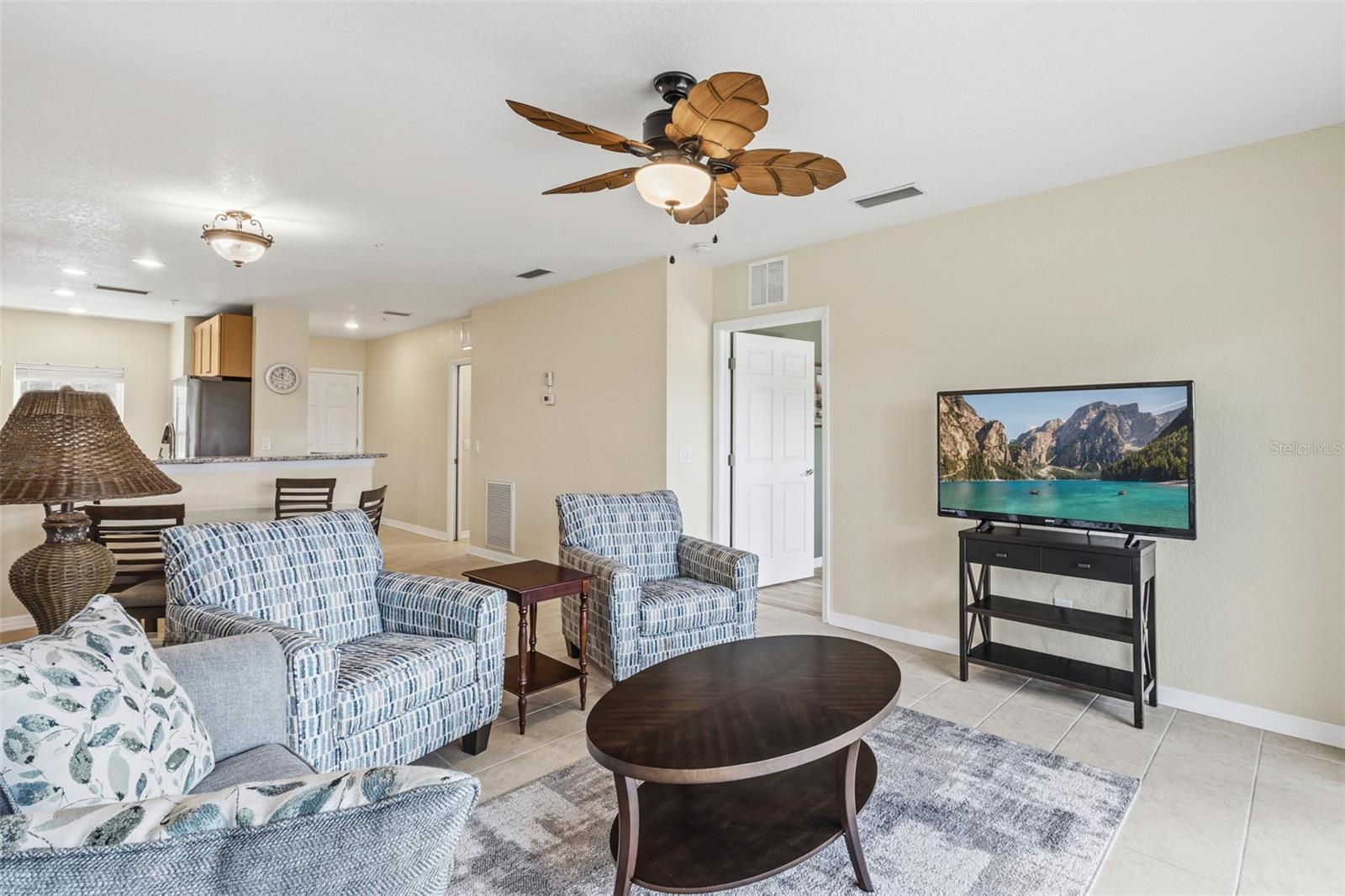 Image 22 of 63 For 8407 Placida Road 202